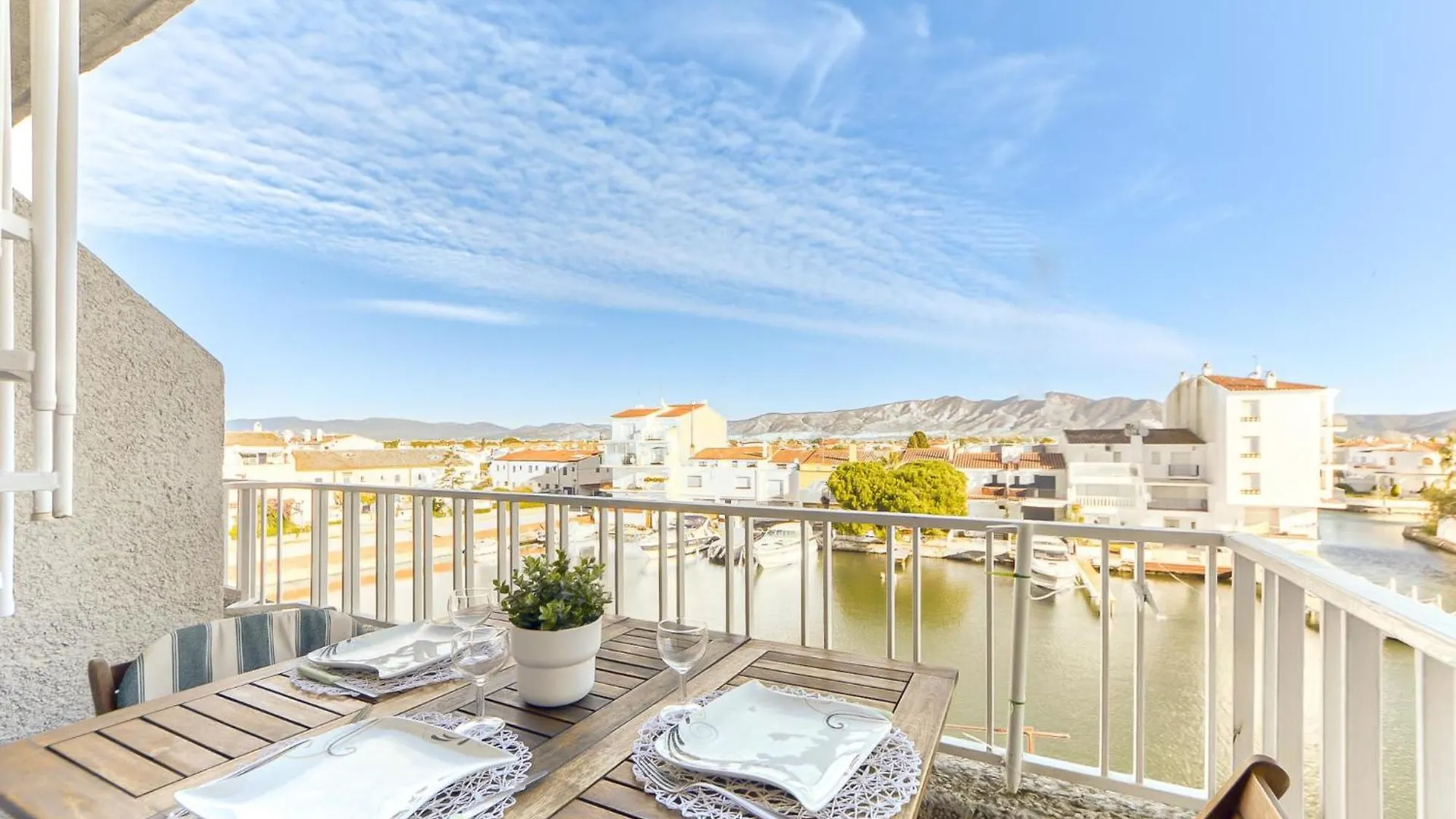 Apartment Onada I By Interhome Ampuriabrava